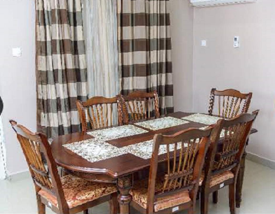 أبوجا 215 West Apartment المظهر الخارجي الصورة